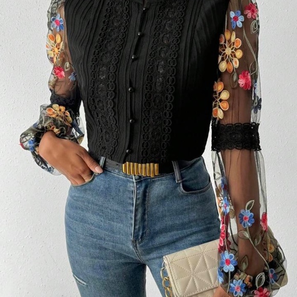 Black Floral Shirt long sleeve - Picture 3 of 3